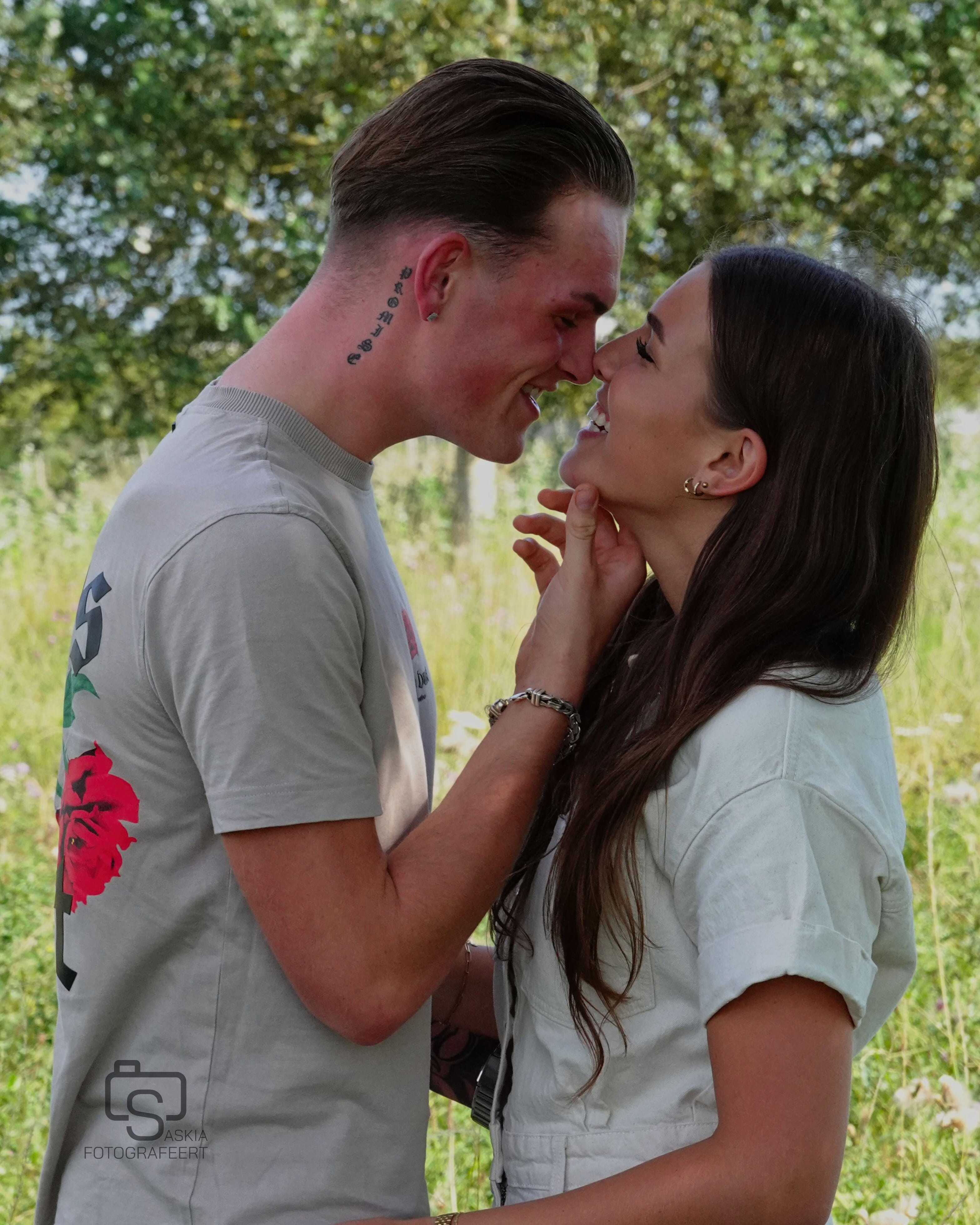 Familie & Koppels – familie op boomstam